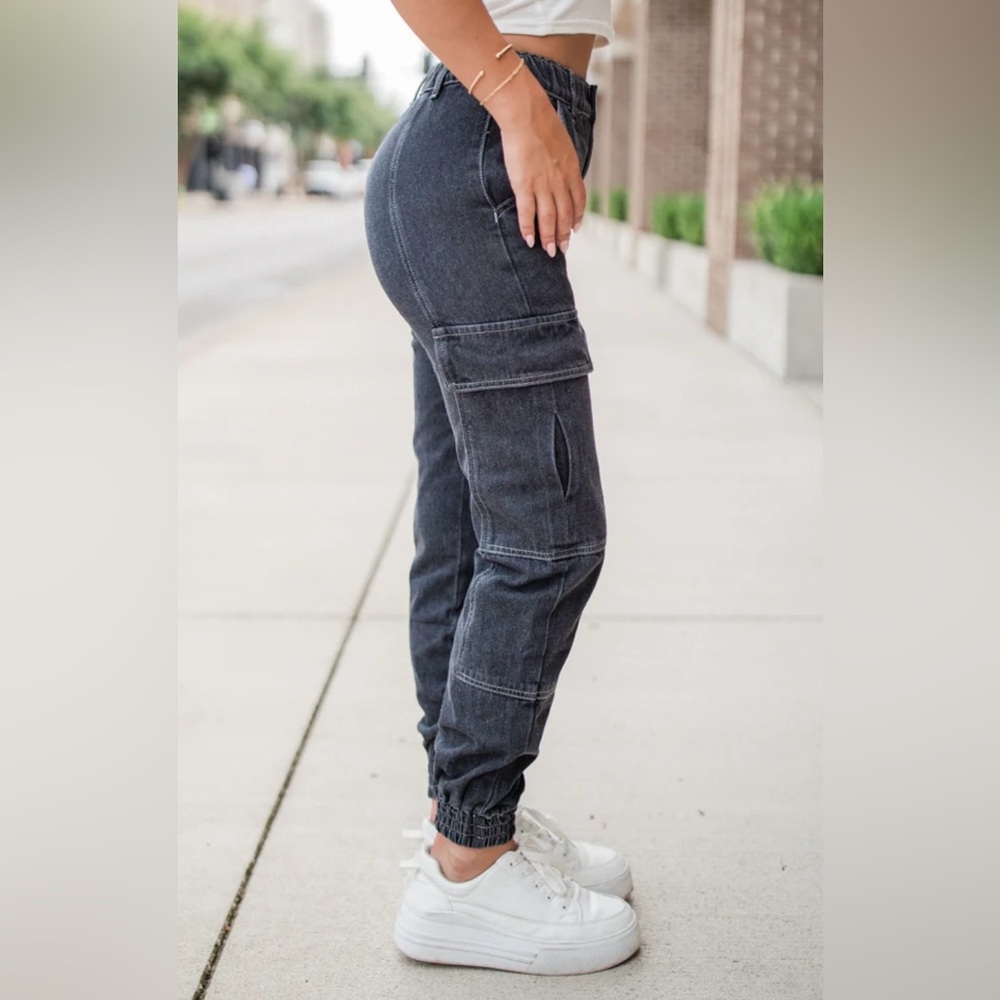 Pink Lily Black Slim Fit Skinny Cargo Jeans